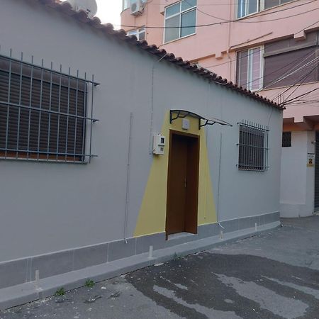 Hotel Center Cozy Nest à Tirana Extérieur photo